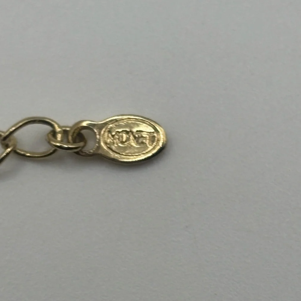 Monet Necklace and Earrings Gold Plated - Picture 4 of 6